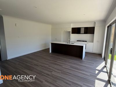 15 Drusilla Glade, Riverstone