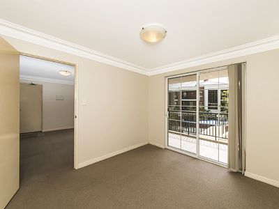 27 / 5 Dehli Street, West Perth