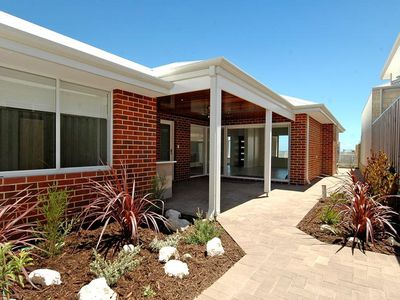 27 Seadrift Street, Yanchep