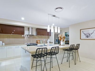 4 Kimberley Creek Road, Upper Coomera