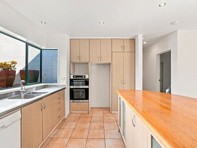 11A Saddleback Rise, Murrays Bay