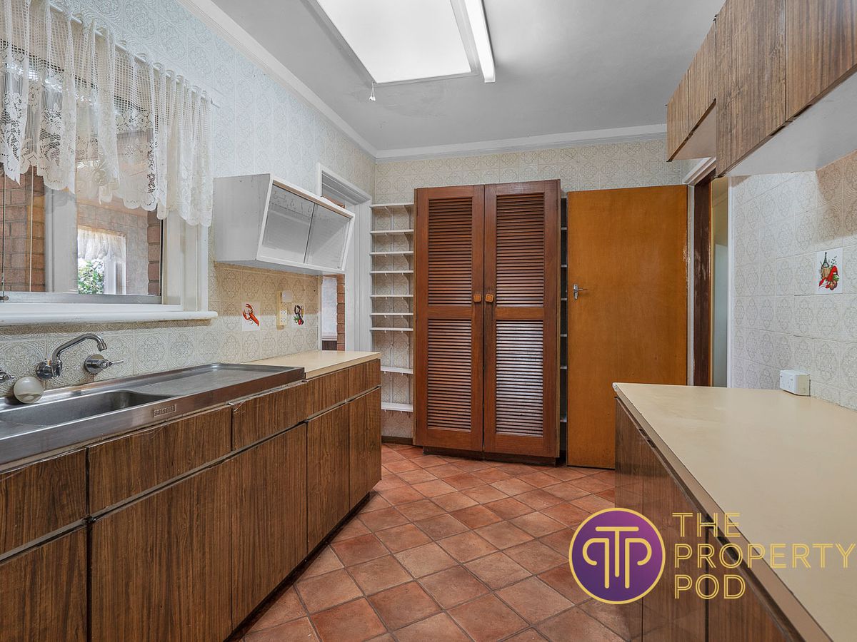 50 Howes Crescent, Dianella