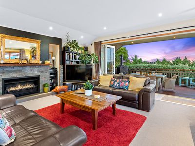 446 Riddell Road, Glendowie