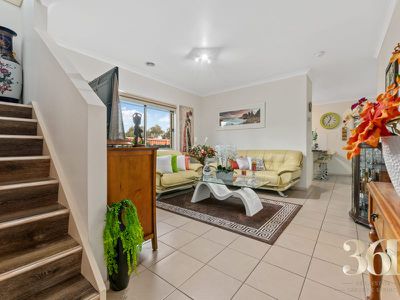 42 Cassan Way, Caroline Springs