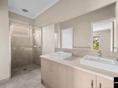 22 Olympic Circuit, Strathtulloh