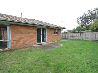 9 Pencoed Road, Warrnambool