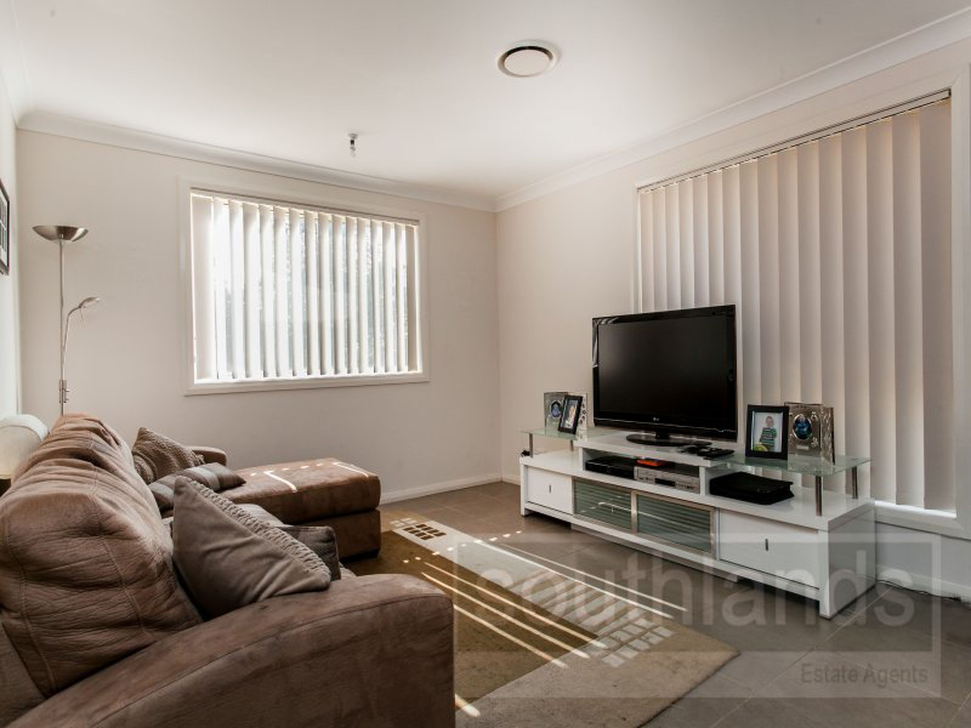 15B Tarrabundi Drive, GLENMORE PARK