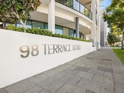 6 / 98 Terrace Road, East Perth
