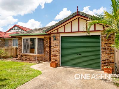 16 Evergreen Place, Forest Lake