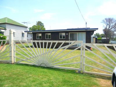 8 Short Street, Wooroolin