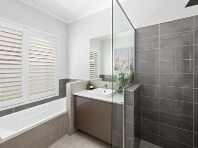 12 Bate Close, Piara Waters