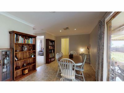 85 Websdale Drive, Dubbo