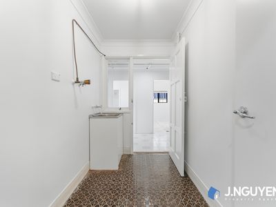 24 Buranda Crescent, St Johns Park