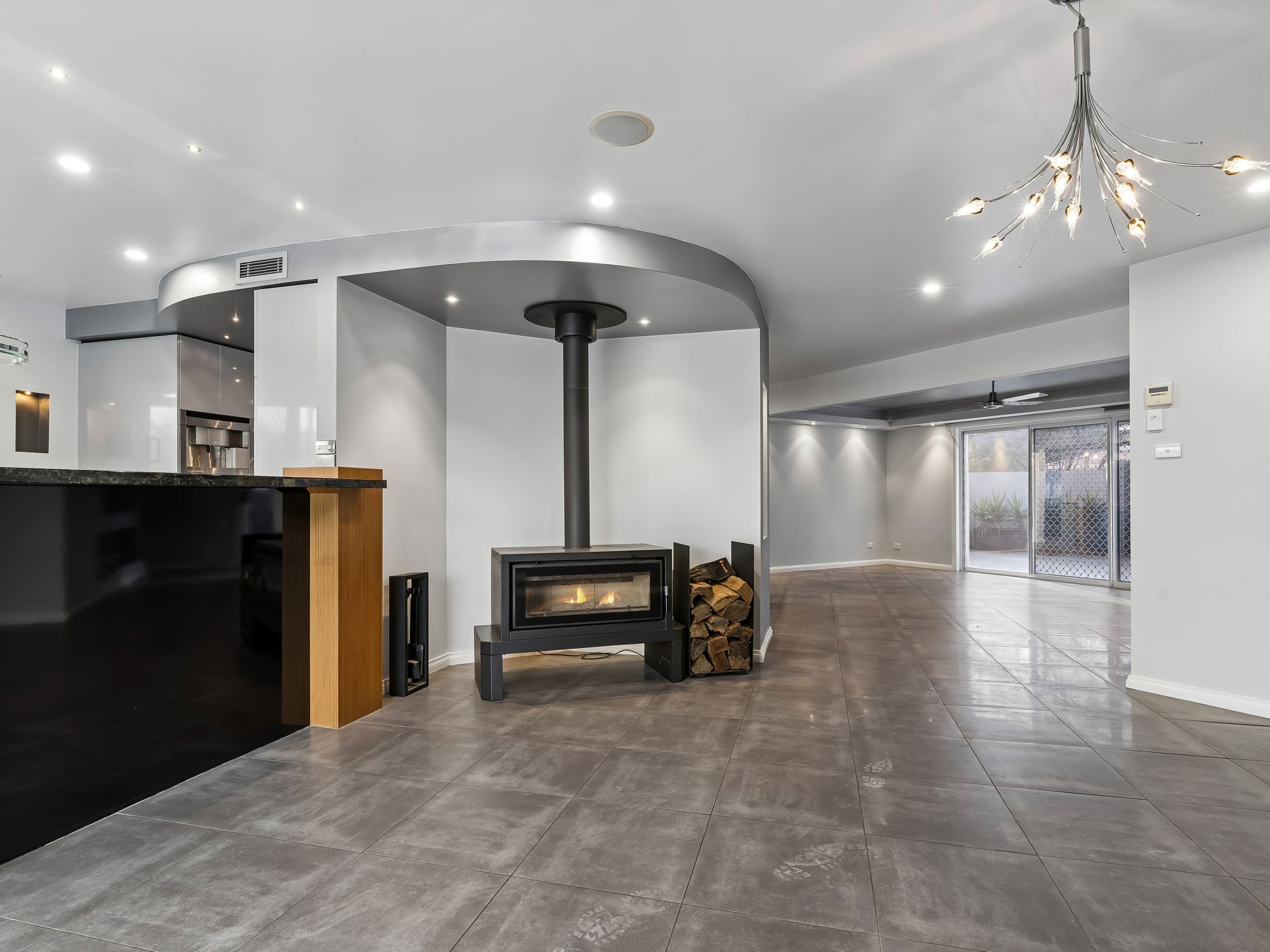 19 Maple Crescent, Jerrabomberra