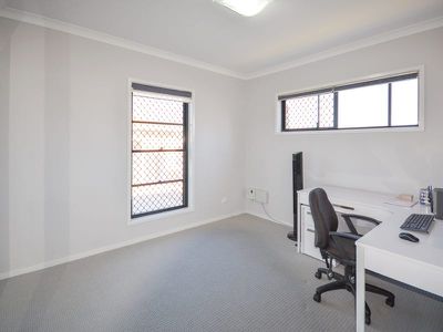 42 Navickas Circuit, Redbank Plains