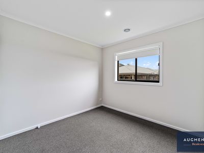 9 Soderstrom Street, Lucas