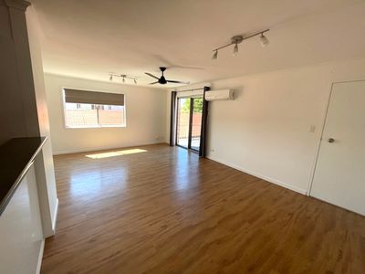 13 / 16 Madang Crescent, Runaway Bay