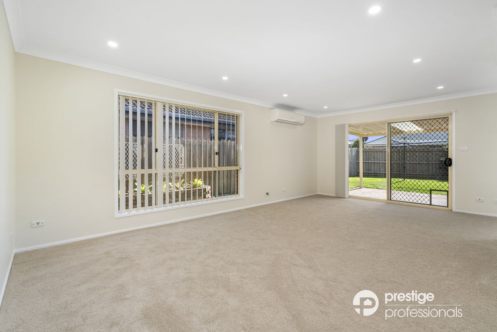 10 Glenrock Court, Wattle Grove