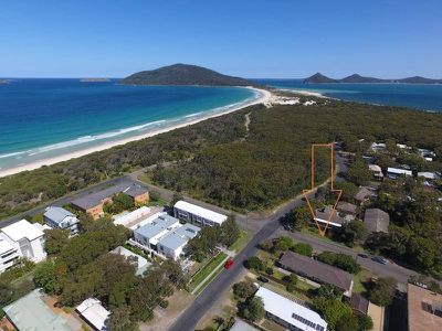 76 Mirreen Street, Hawks Nest