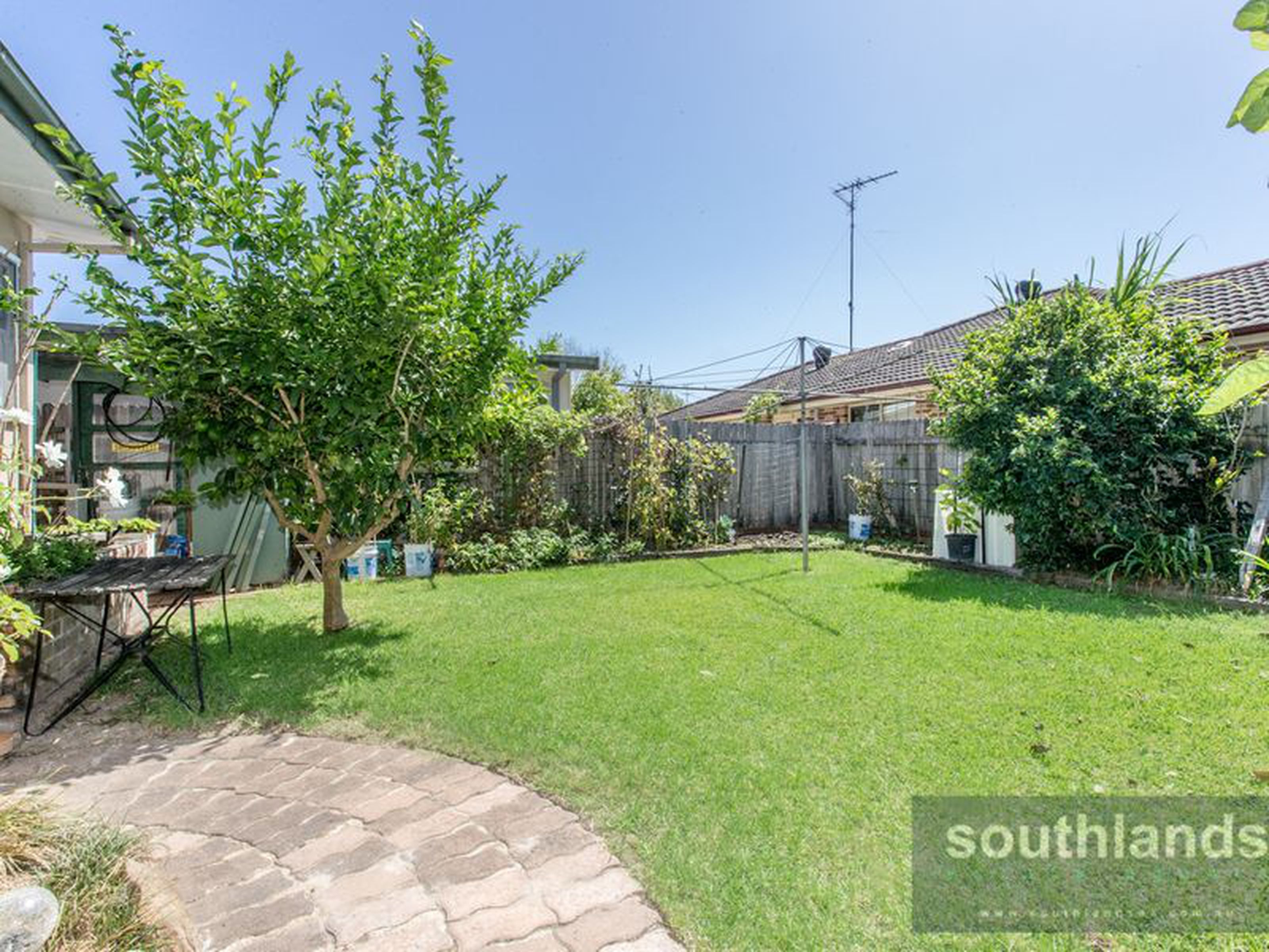 77 Second Avenue, KINGSWOOD