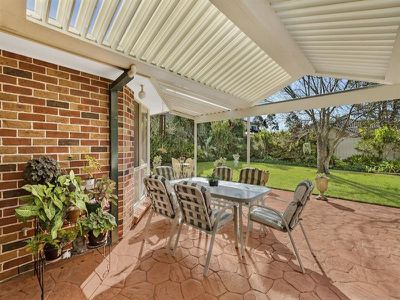 4 Karri Cl, Hamlyn Terrace