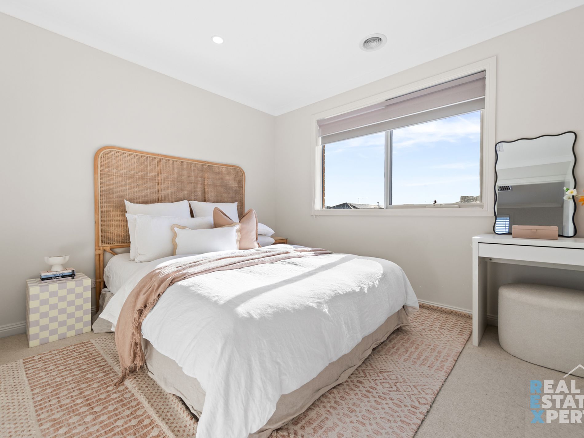 8 Alicante Street, Clyde