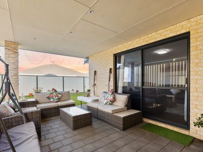 23 Burdekin Vista, Hammond Park