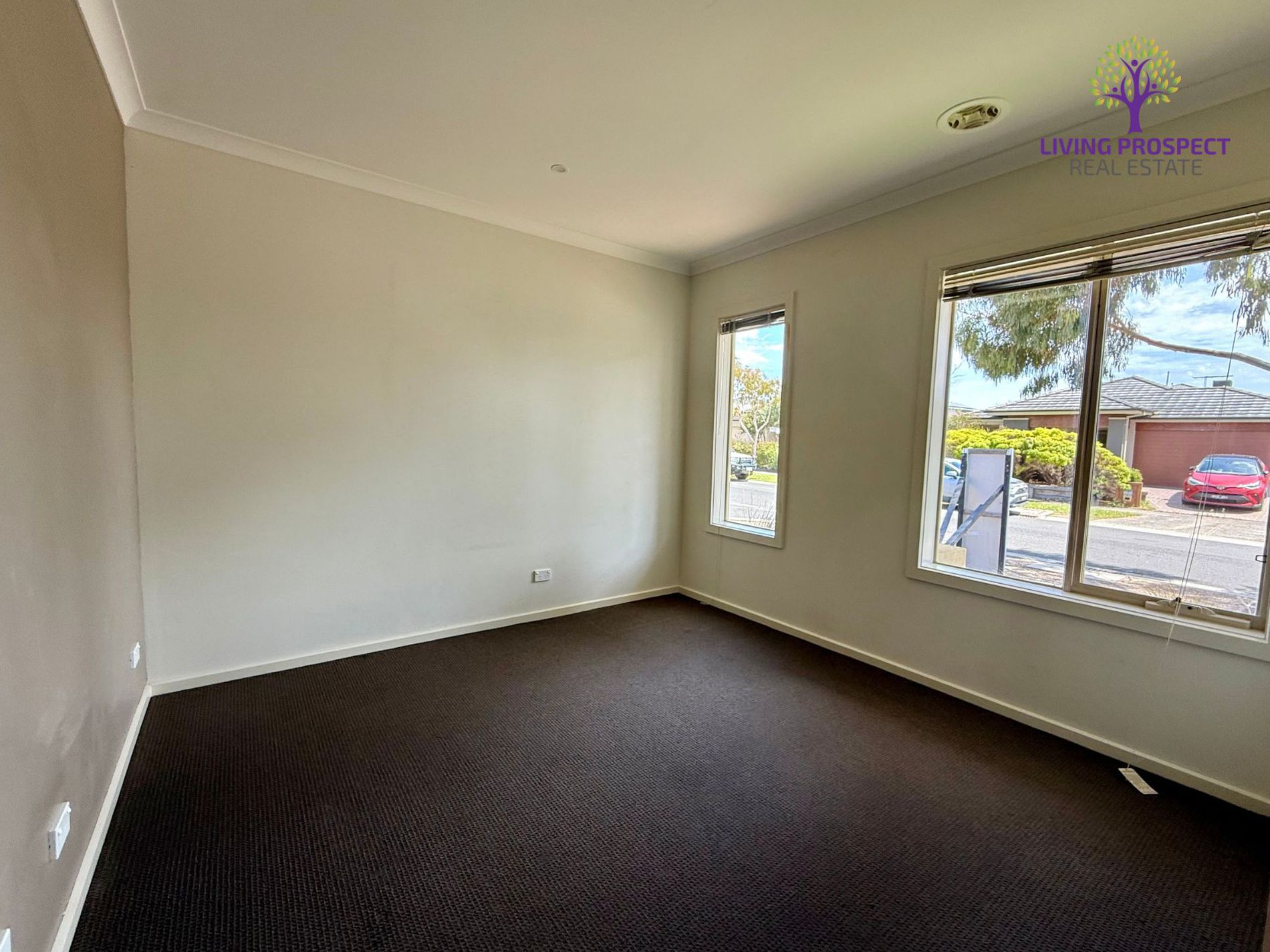 72 Tristania Drive, Point Cook