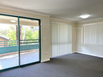 4/36a Thomas St, Parramatta