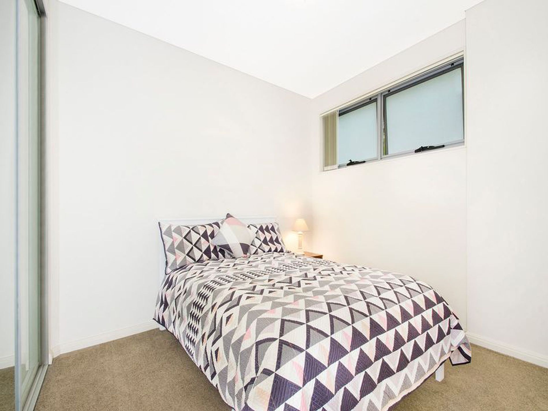 16 / 81-83 Kissing Point Road, Dundas