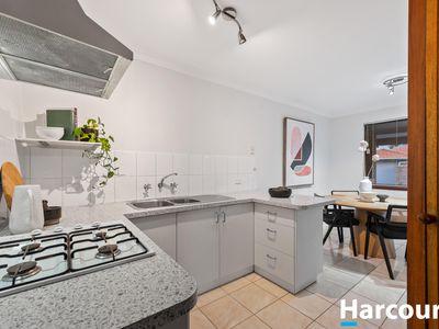 1 / 228 Albert Street, Osborne Park