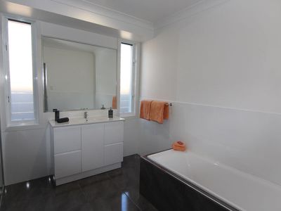 B2 / 11 Michaela Place, Forster