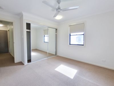 21 / 1 Michel Place, Telina