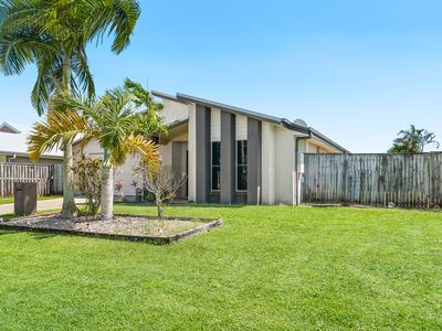 22 Galleon Circuit, Bucasia