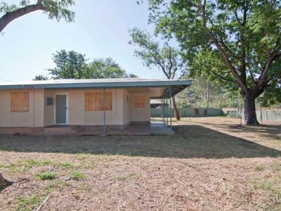 11 Greybox Crescent, Kununurra