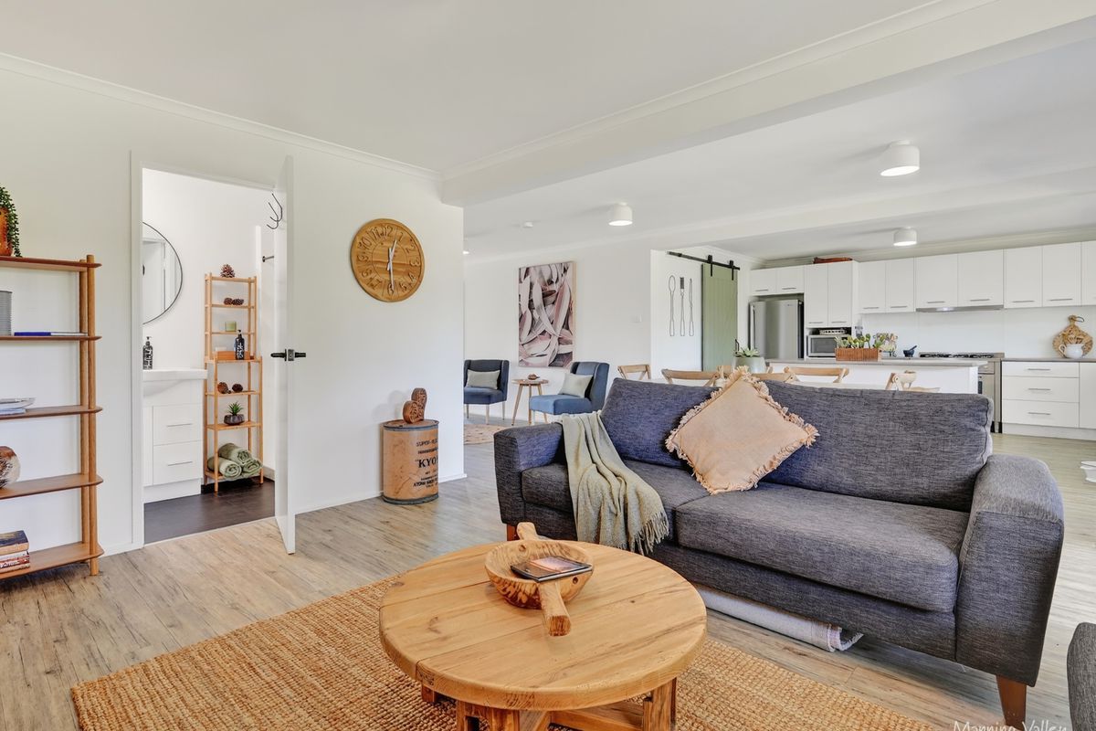 322 Hubbards Road North, Topi Topi