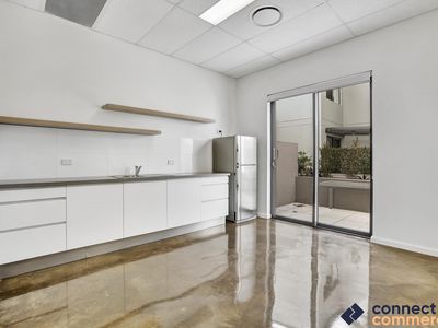 3 / 4 Firebird Street, Robina