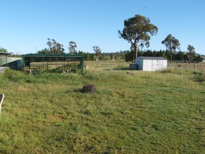 2474 New England Highway, Dundee
