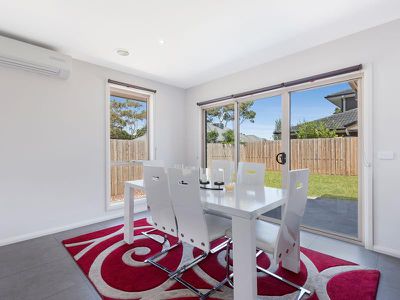 6 Aylesbury Court, Hampton Park