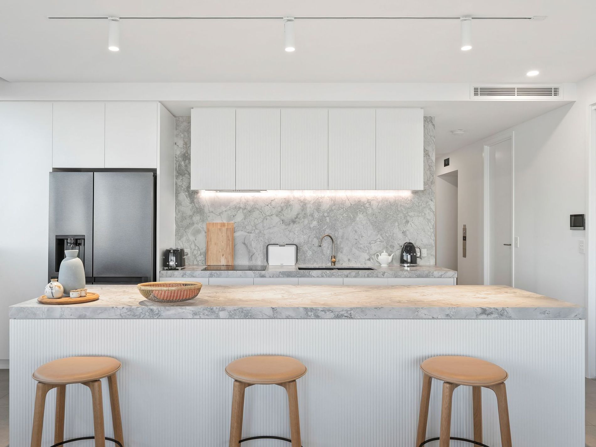 701 / 16 Musgrave Street, Coolangatta