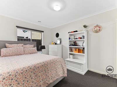 12 Pienza Road, Clyde