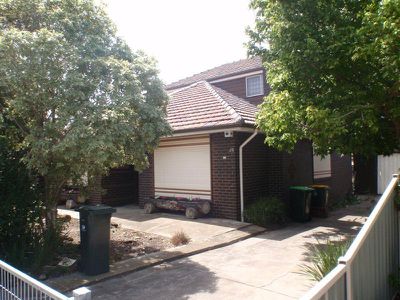 24 Avondale Avenue, St Albans