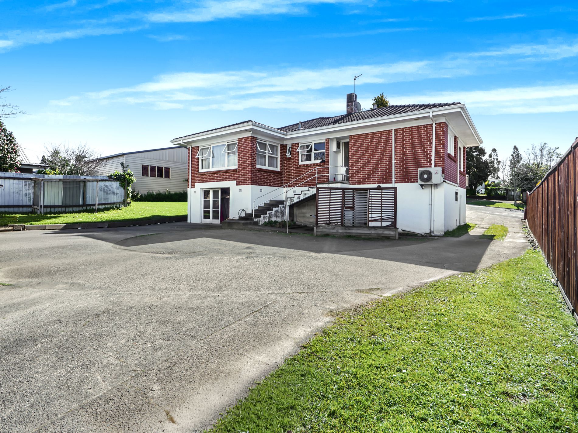 35 Hinton Avenue, Forest Lake