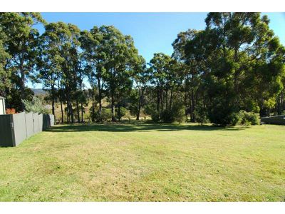 9 Kingfisher Circuit, Eden