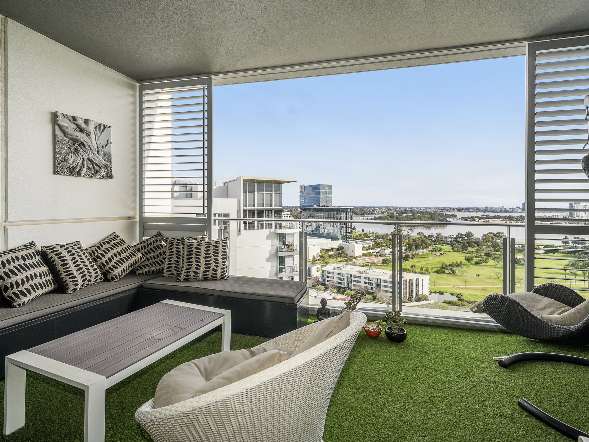 1908 / 96 Bow River Crescent, Burswood