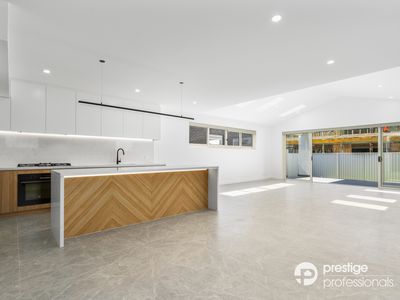 10A Cooper Avenue, Moorebank