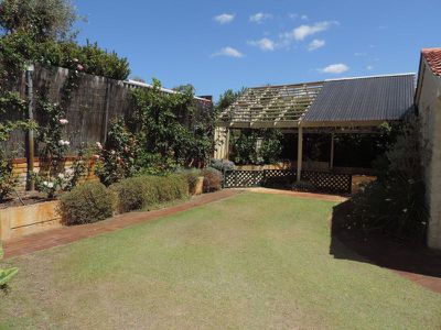27 Halgania Way, Duncraig