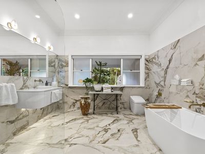 19 Woodview Street, Samford Valley