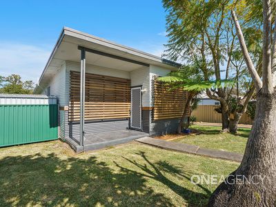 10 Dorothy Avenue, Basin View