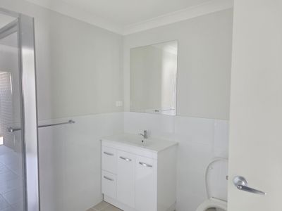 2/11 Millhouse Close, Farley